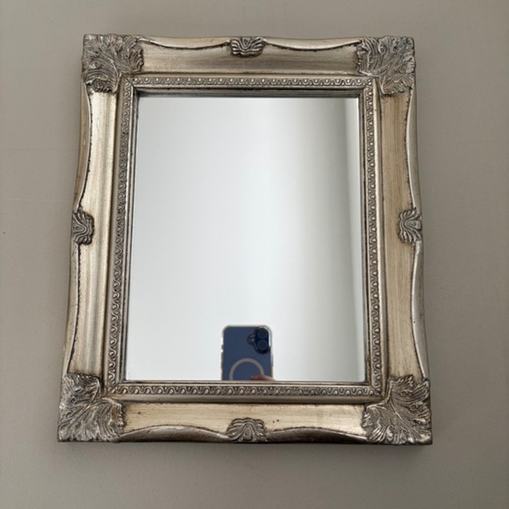 Melannco Ornate Champagne Silver Wall Mirror Baroque Antique Style 10.5x12.5